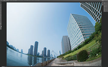 広角補正フィルター で狙った歪みを取り除く Photoshop Cs6の新機能 Shuffle By Commercial Photo