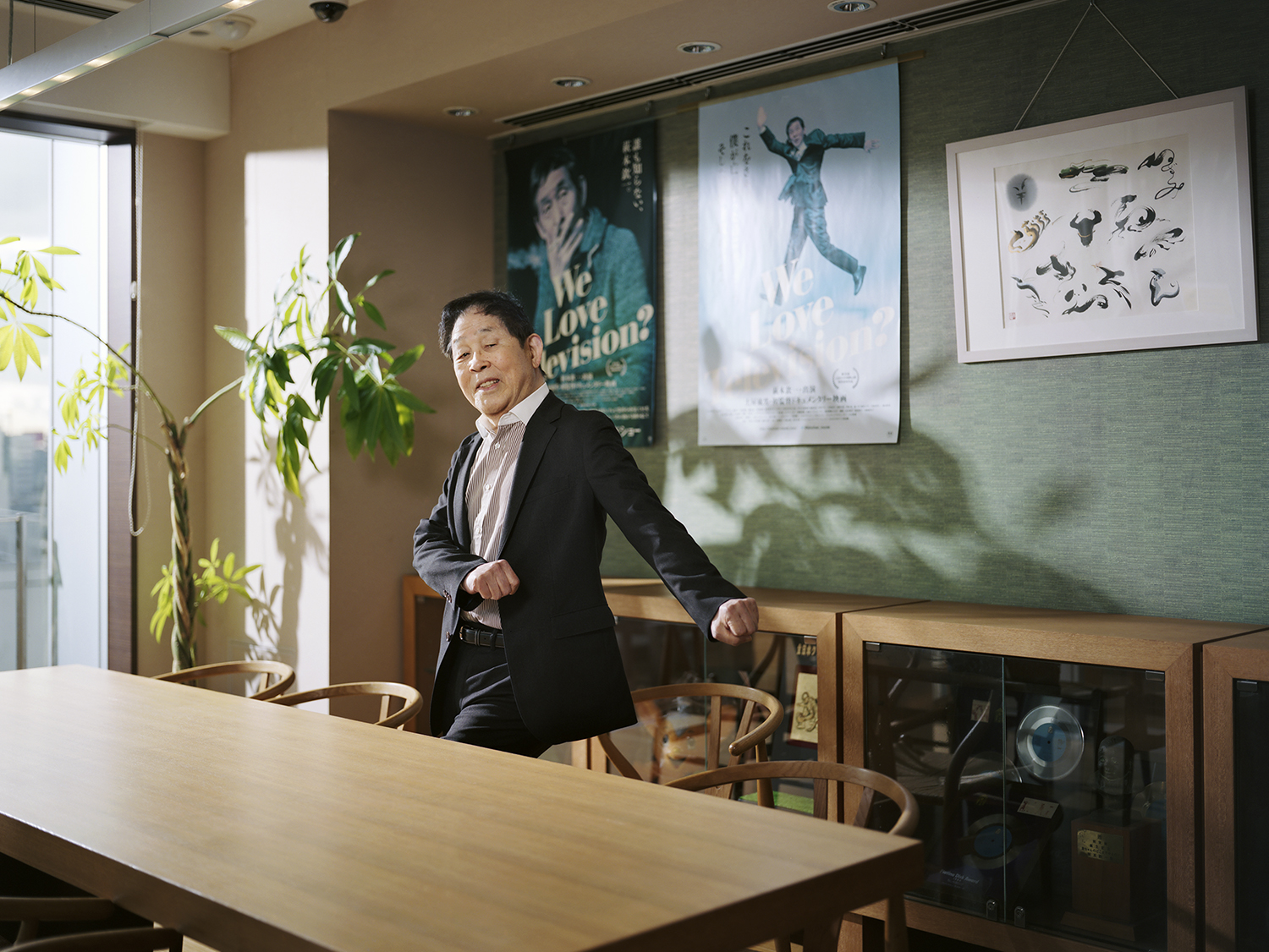 正田真弘 「笑いの山脈」 | FEATURE | Shuffle by COMMERCIAL PHOTO